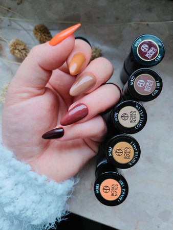 BOSKA NAILS Lakier hybrydowy Clip 378 - 6ml